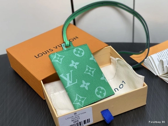 Firstbag VUITTON Card Necklace-7.6*10*0.5CM LOUIS Holder 0812